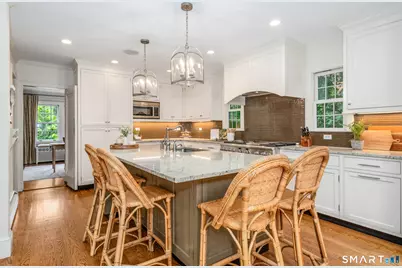 20 Fernwood Road, West Hartford, CT 06119 - Photo 12