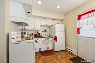 51 Sunbeam Ave, Waterbury, CT 06705 - Photo 20
