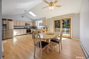 36 Marsh Hill Rd, Naugatuck, CT 06770 - Photo 8