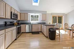 36 Marsh Hill Rd, Naugatuck, CT 06770 - Photo 12
