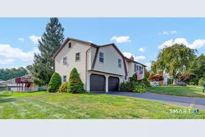 292 Marshall Lane, Derby, CT 06418 - Photo 2