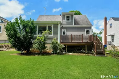 110 Herald Avenue, Bridgeport, CT 06606 - Photo 28