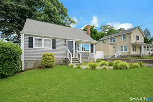 110 Herald Ave, Bridgeport, CT 06606 - Photo 2