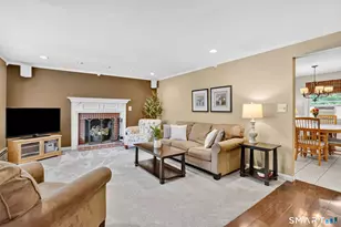 28 Brimwood Dr, Vernon, CT 06066 - Photo 4