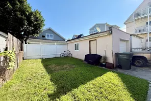 252 Stillman St, Bridgeport, CT 06608 - Photo 2