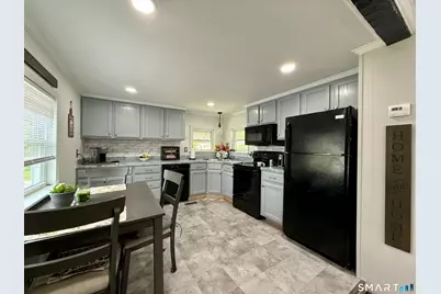 9 Arawak Drive, East Hartford, CT 06118 - Photo 8