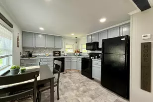 9 Arawak Dr, East Hartford, CT 06118 - Photo 8