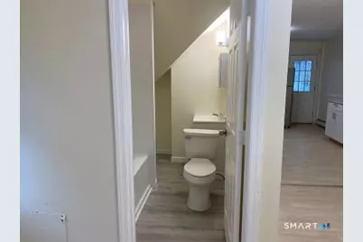 96 Hill Street, Waterbury, CT 06704 - Photo 12