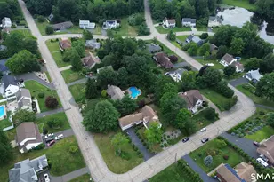 25 Canal St, New Britain, CT 06052 - Photo 2
