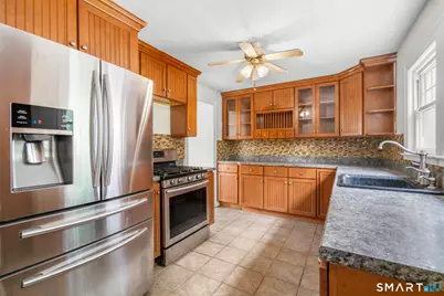 215 Commonwealth Avenue, New Britain, CT 06053 - Photo 10