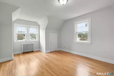 215 Commonwealth Avenue, New Britain, CT 06053 - Photo 22