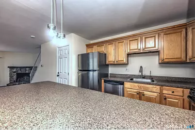 82 Sunrise Avenue #82, Fairfield, CT 06824 - Photo 14