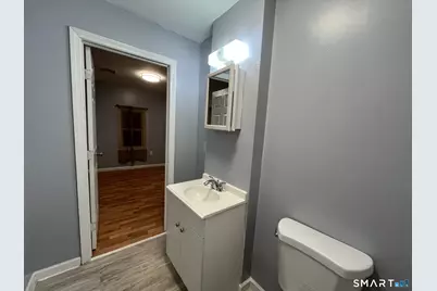 96 Hill Street, Waterbury, CT 06704 - Photo 28