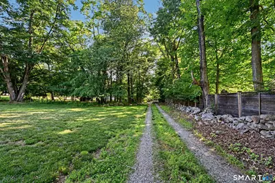 11 Hitchcock Road, Westport, CT 06880 - Photo 18