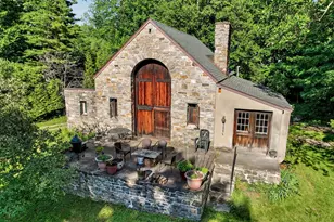 11 Hitchcock Road, Westport, CT 06880 - Photo 6