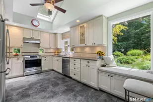131 Georgetown Rd, Weston, CT 06883 - Photo 10