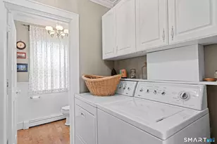 23 Starr St, New London, CT 06320 - Photo 18