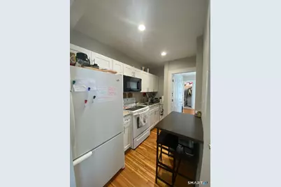 221 Park Road #2W, West Hartford, CT 06119 - Photo 4