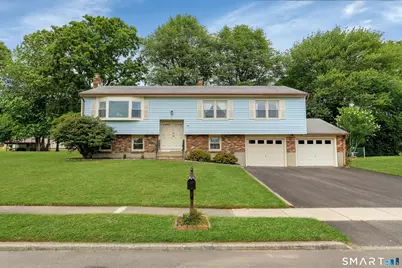 11 Apple Tree Terrace, West Haven, CT 06516 - Photo 2
