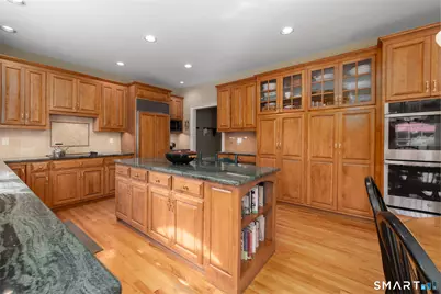 21 Merlins Lane, Newtown, CT 06470 - Photo 10