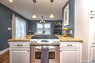 143 Klondike St, Stratford, CT 06615 - Photo 16