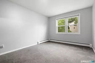 115 Kensington Ave, Meriden, CT 06451 - Photo 10