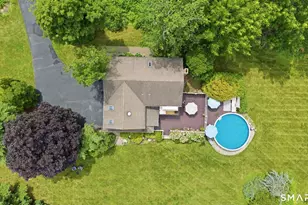 1512 Country Club Rd, Middletown, CT 06457 - Photo 2