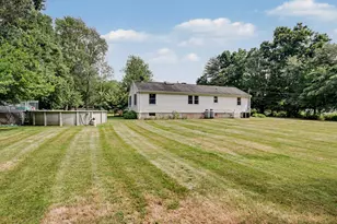 579 Racebrook Rd, Orange, CT 06477 - Photo 34