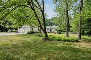 579 Racebrook Rd, Orange, CT 06477 - Photo 38