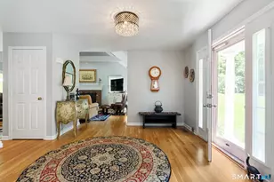 151 Lantern Park Ln S, Southbury, CT 06488 - Photo 6