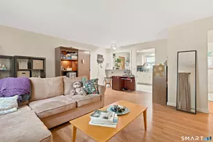 5 Treat St, West Haven, CT 06516 - Photo 8
