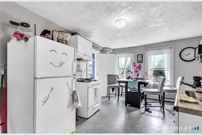 2-10 West Avenue, Bridgeport, CT 06604 - Photo 32