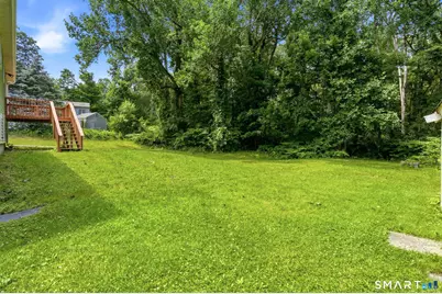 19 Holmes Road, East Lyme, CT 06333 - Photo 6