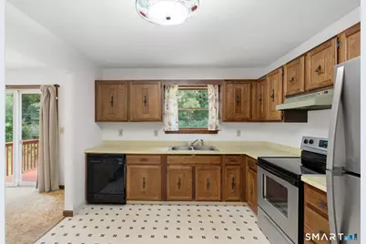 19 Holmes Road, East Lyme, CT 06333 - Photo 20
