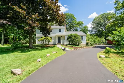 1005 Smith Ridge Road, New Canaan, CT 06840 - Photo 2