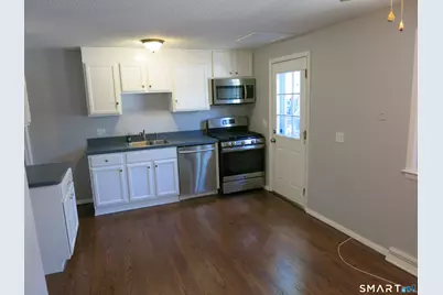 6 Carolina Drive #6, Montville, CT 06370 - Photo 2