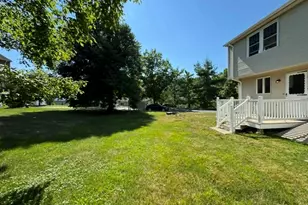 10 Countryside Ln, Middletown, CT 06457 - Photo 6