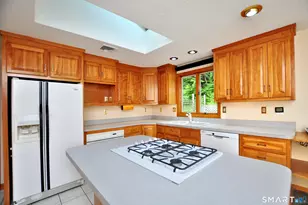 100 Wynding Brook Dr, Rocky Hill, CT 06067 - Photo 6