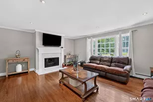 46 Doris Dr, Monroe, CT 06468 - Photo 8