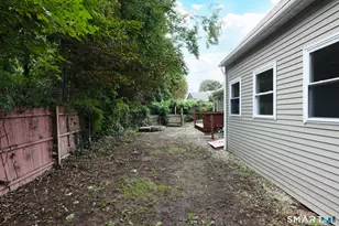 37 Vine St, Milford, CT 06460 - Photo 6