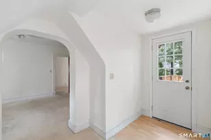 114 Colony Rd, New Haven, CT 06511 - Photo 20