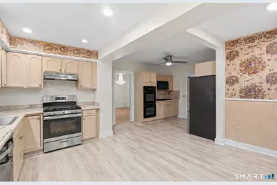 114 Colony Road, New Haven, CT 06511 - Photo 12