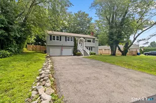 10 Grumman Ave, Norwalk, CT 06851 - Photo 1