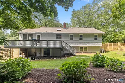 10 Grumman Avenue, Norwalk, CT 06851 - Photo 18