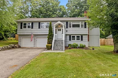10 Grumman Avenue, Norwalk, CT 06851 - Photo 1