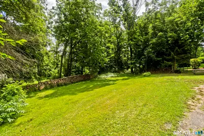 320 Mapleton Avenue, Suffield, CT 06078 - Photo 36