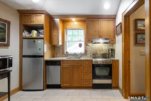 119 W Wakefield Blvd, Winchester, CT 06098 - Photo 14