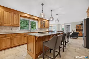 10 Old Purdy Station Rd, Newtown, CT 06470 - Photo 4