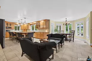 10 Old Purdy Station Rd, Newtown, CT 06470 - Photo 8