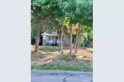 142 Wolfpit Avenue, Norwalk, CT 06851 - Photo 1